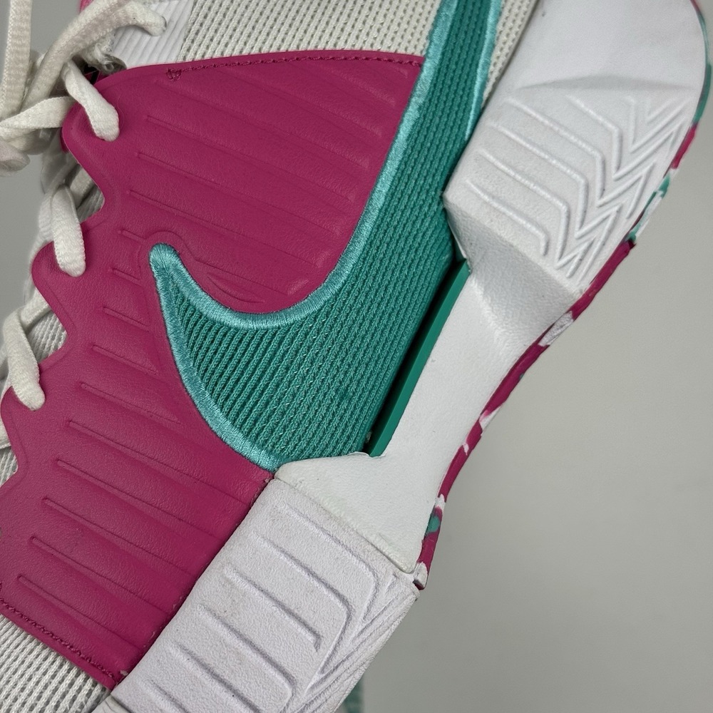 Nike Zoom Challenge Womens 12 Pickleball Court Shoe White Pink Retro FQ4155-101 - Picture 10 of 11